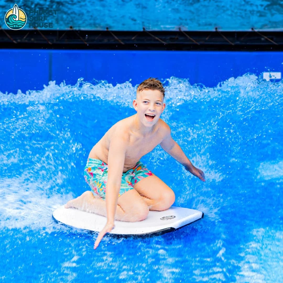 Kids Surfing Experience - 4