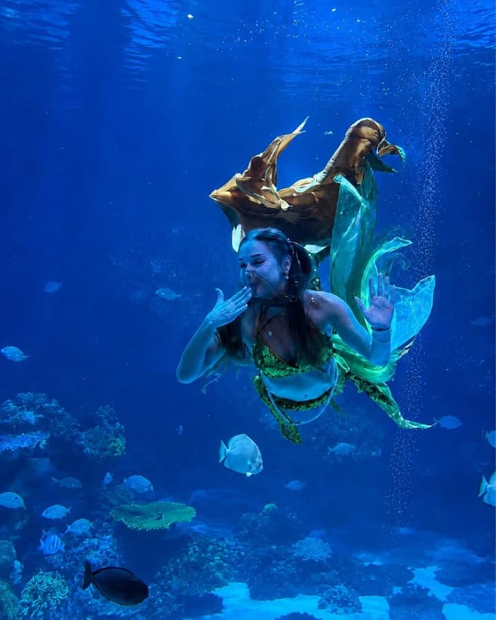 Underwater Mermaid Show at Suvana Phuket - 3