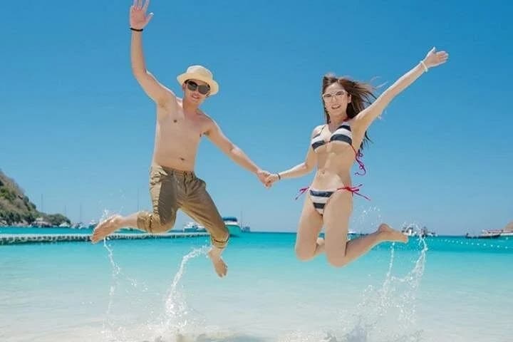 Phuket: Aeolos Catamaran Tour to Coral & Racha Islands + Lunch - 5