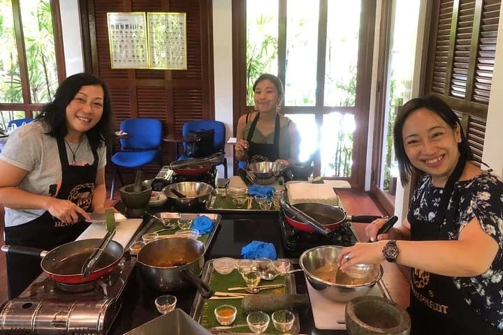 Blue Elephant Thai Cooking Class with Additional Dessert in Phuket - 4