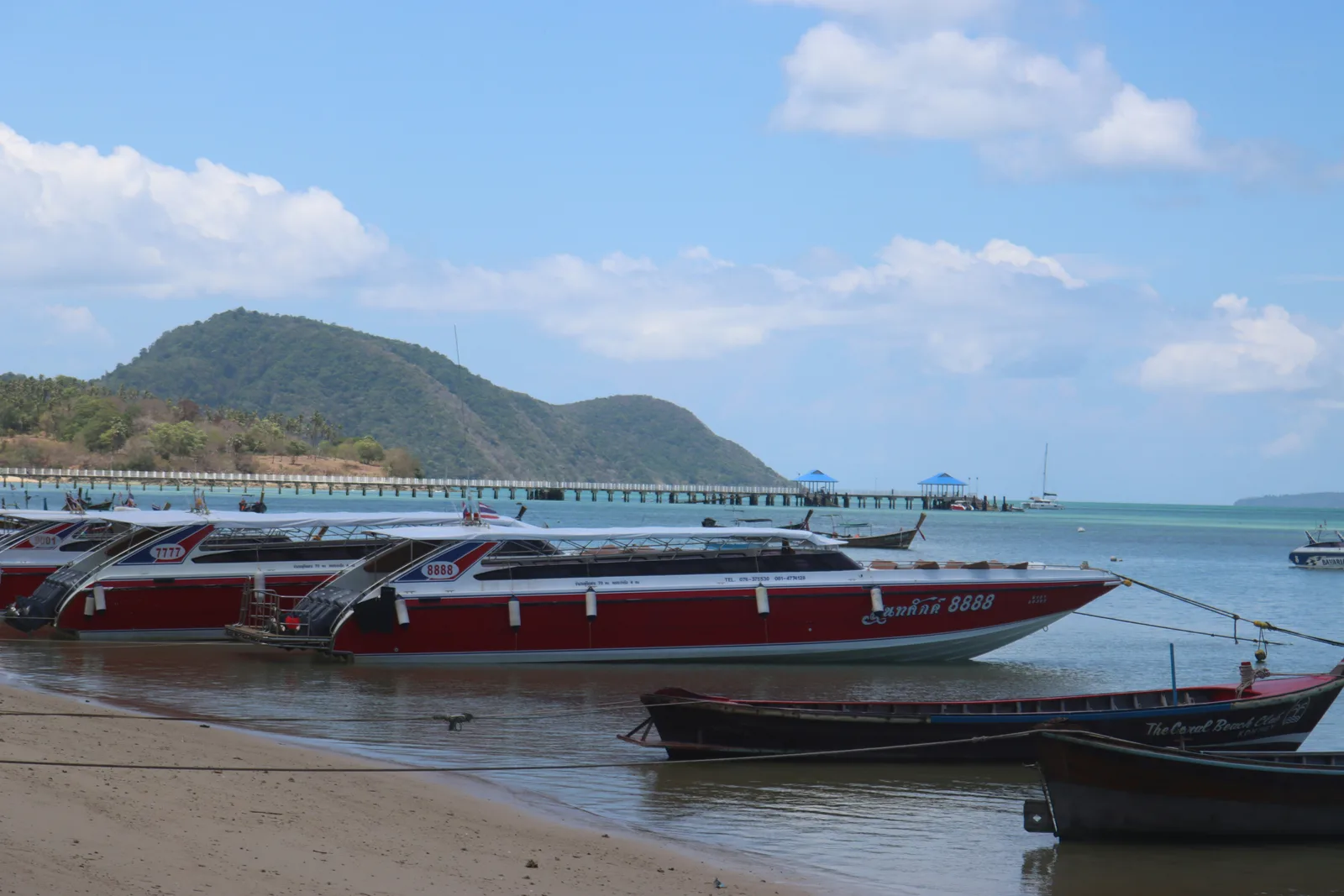 Speedboat and standard ferry options for the Phuket to Phi Phi crossing on the Andaman Sea