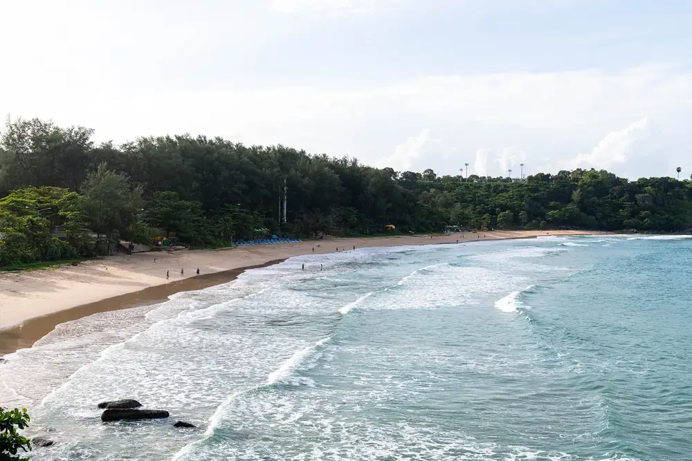 Best beaches for surfing Phuket, from Kata Beach to the Kalim reef